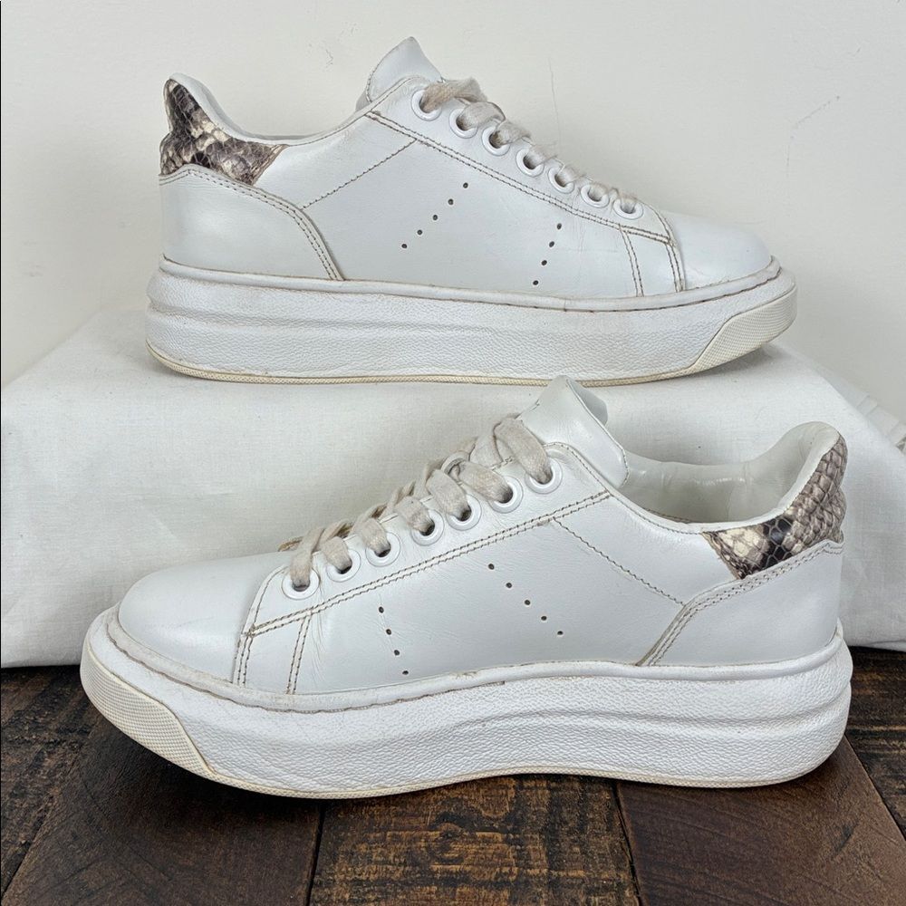 Marc Fisher Women’s 7 Maggy White Leather Low-Top Chunky Sneakers Snakeskin Heel - Picture 5 of 8